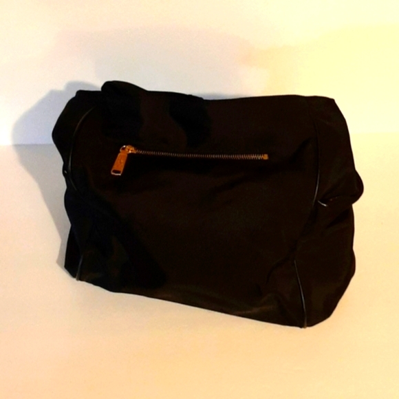 JKP PARIS 75.      Smoke free home - Picture 2 of 7